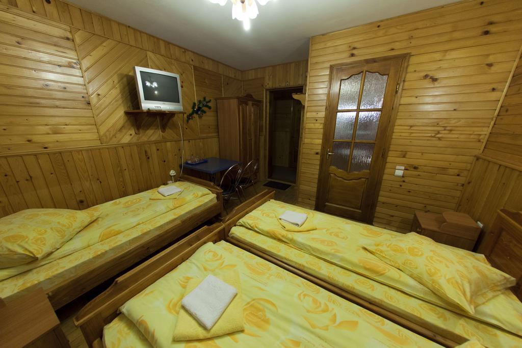 Hotel Edelweiss Carpathians Mihove Exteriér fotografie